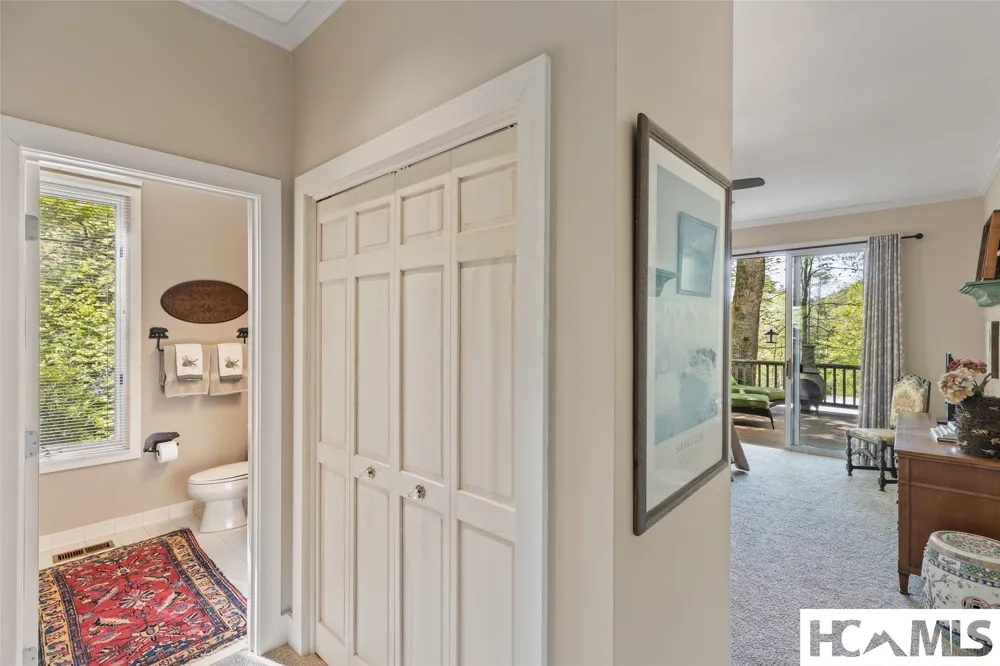 21 Laurel Wood Court Sapphire, NC 28774