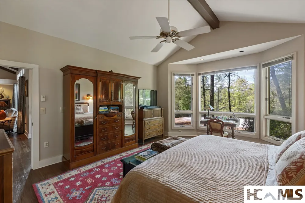 21 Laurel Wood Court Sapphire, NC 28774