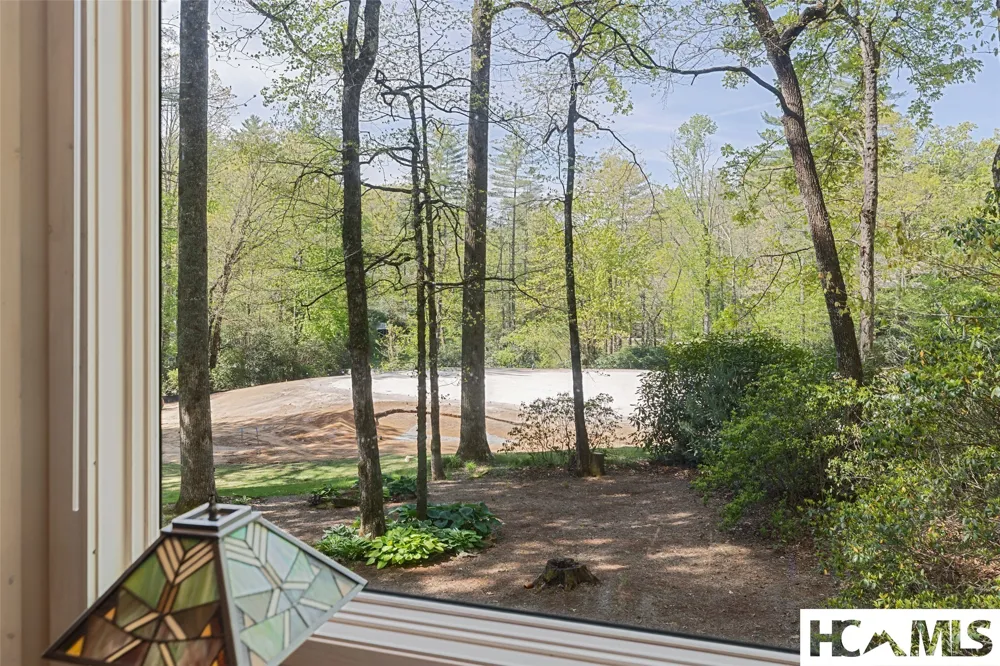 21 Laurel Wood Court Sapphire, NC 28774
