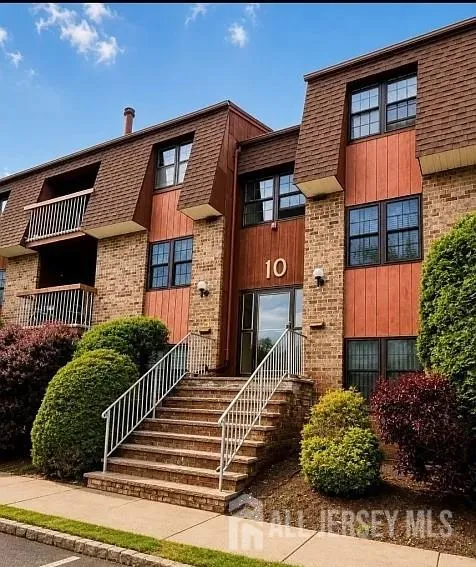 110 Keystone Court