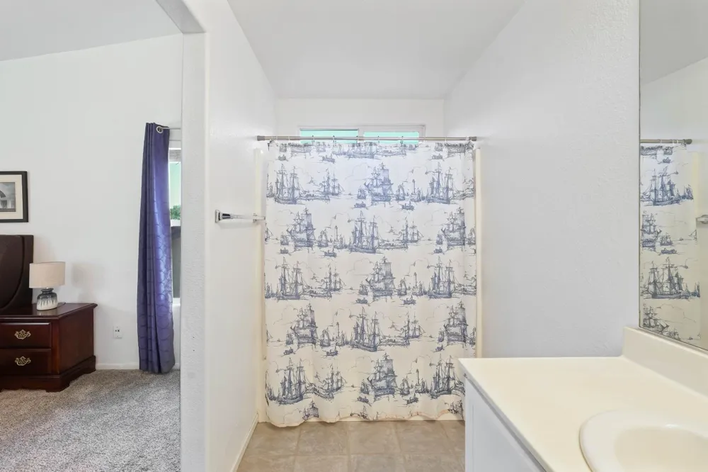 10730 Ivoryton Way Mather, CA 95655