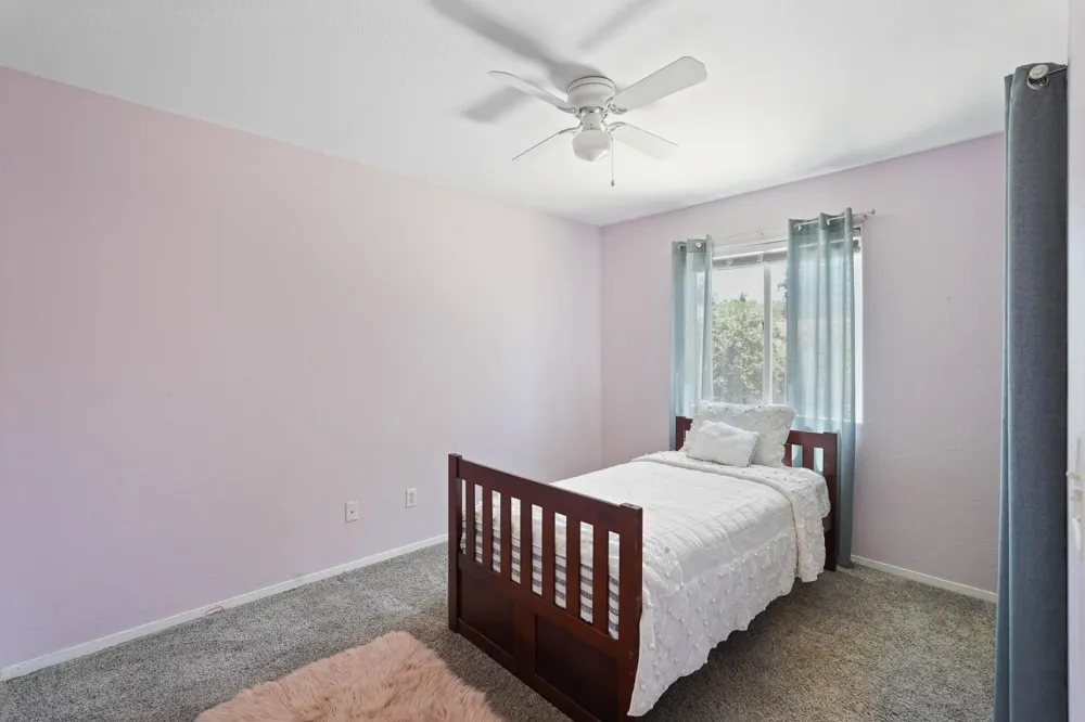 10730 Ivoryton Way Mather, CA 95655