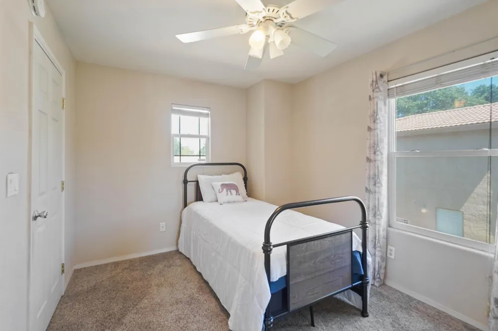 10730 Ivoryton Way Mather, CA 95655