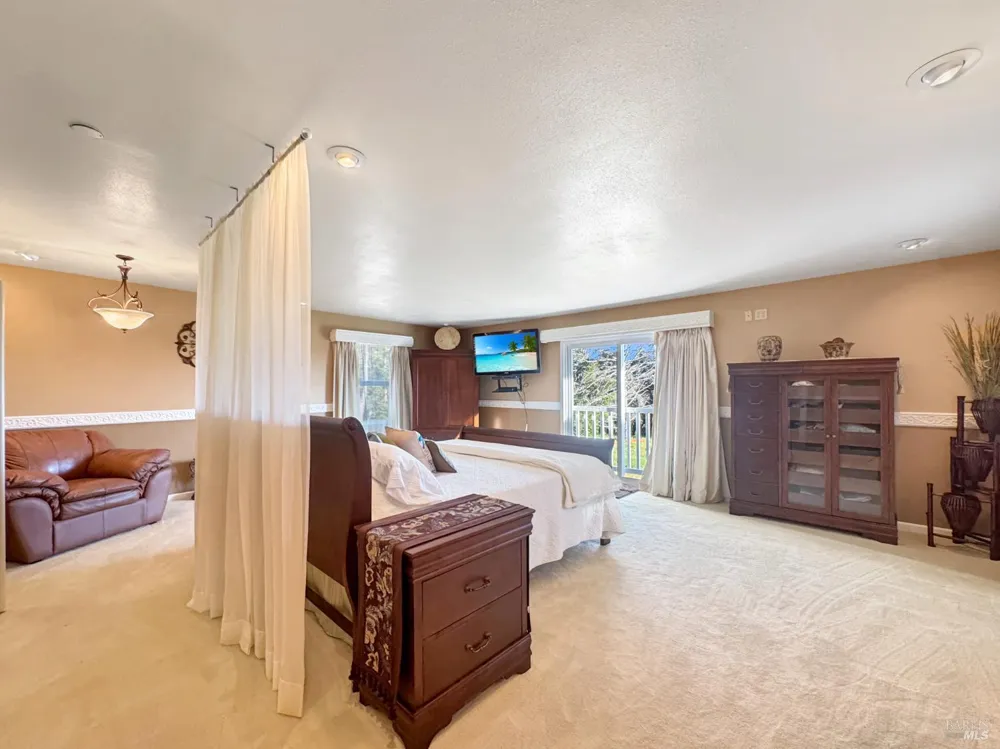 21958 Timber Cove Road Jenner, CA 95450