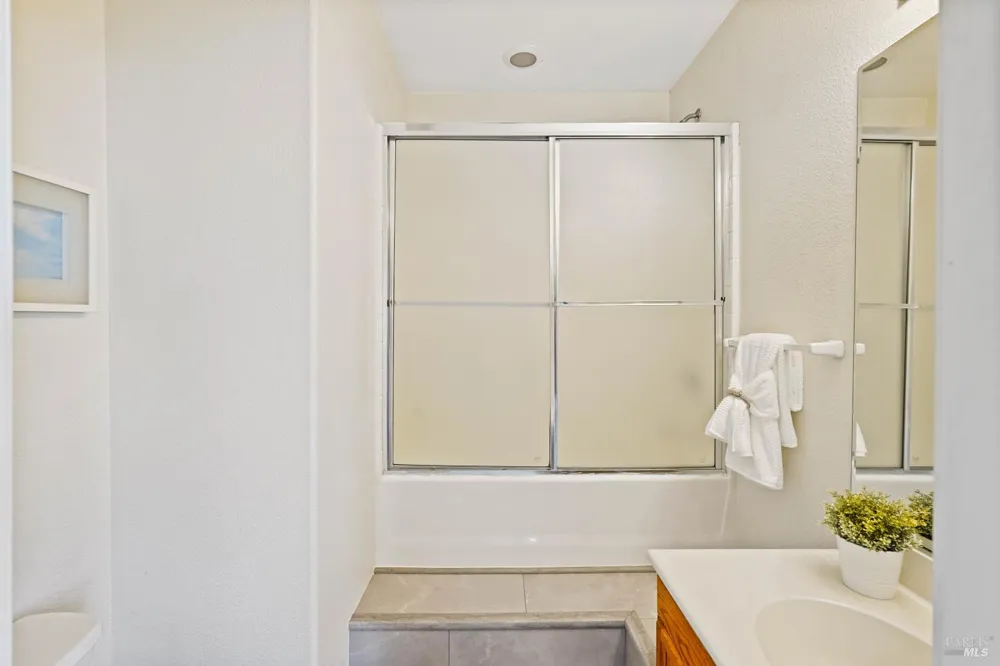 40 Moon Shadow Drive Milpitas, CA 95035