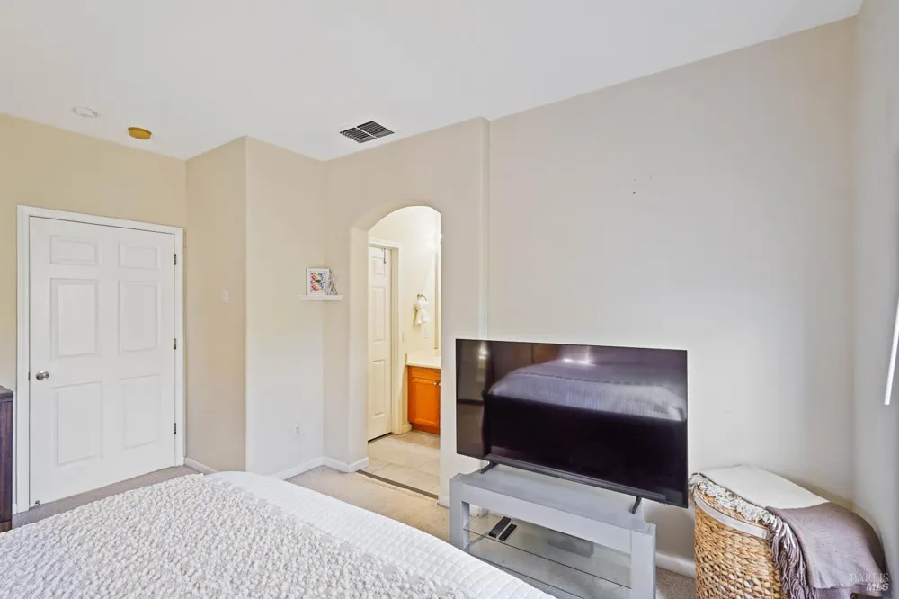 40 Moon Shadow Drive Milpitas, CA 95035