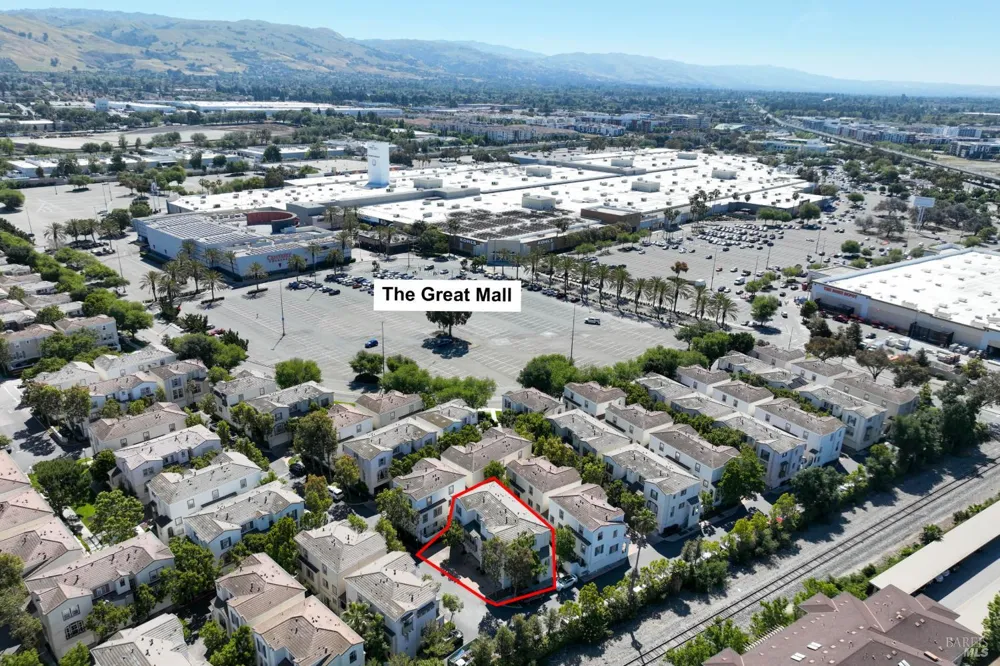 40 Moon Shadow Drive Milpitas, CA 95035