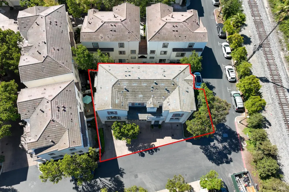 40 Moon Shadow Drive Milpitas, CA 95035