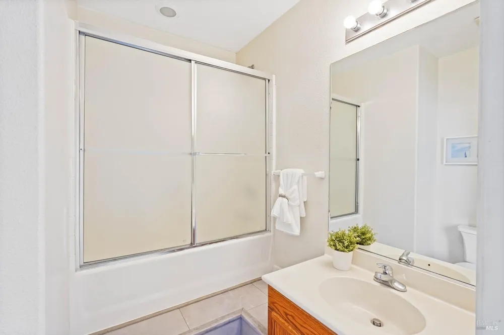 40 Moon Shadow Drive Milpitas, CA 95035