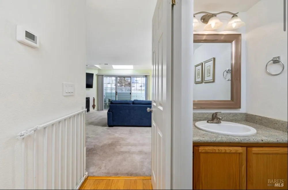 605 Laurel Grove Circle Circle Santa Rosa, CA 95407