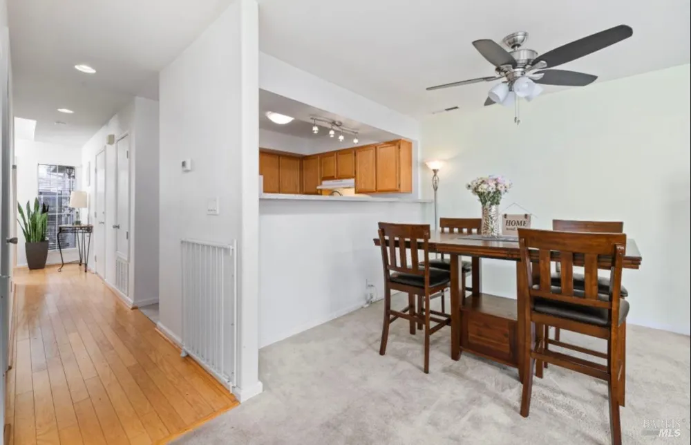 605 Laurel Grove Circle Circle Santa Rosa, CA 95407