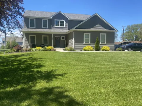 1957 Hickory Drive