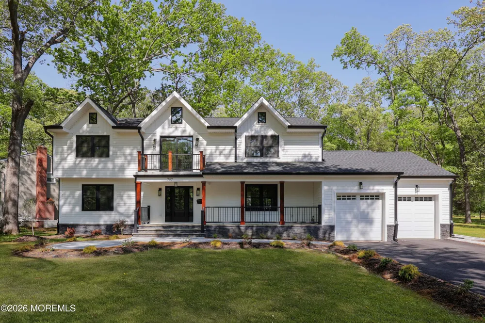 757 Nutswamp Road