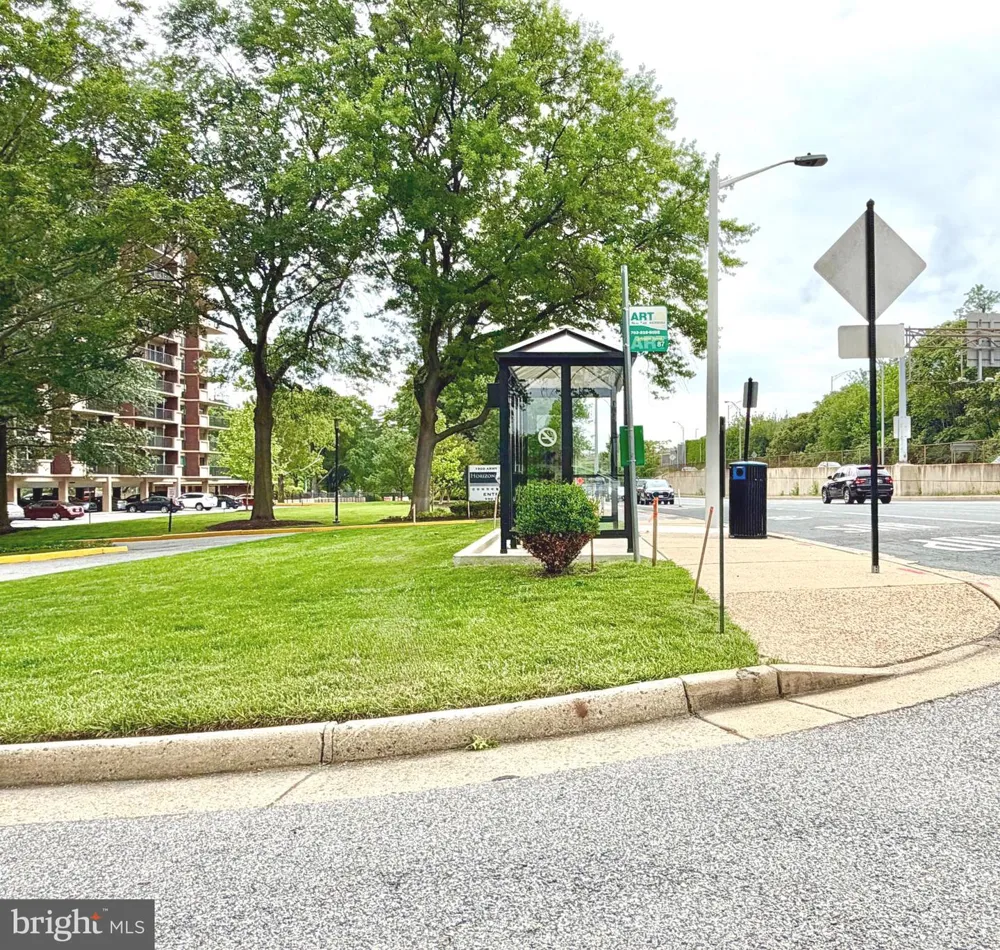 1300 ARMY NAVY DRIVE #823 Arlington, VA 22202