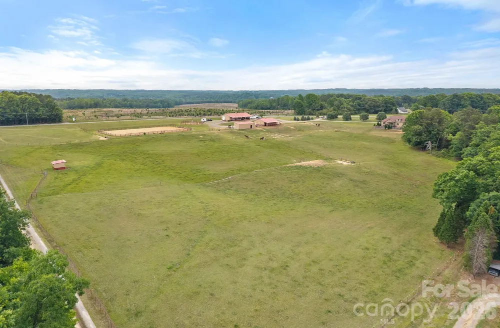 2151 Brown Chapel Road Catawba, NC 28609
