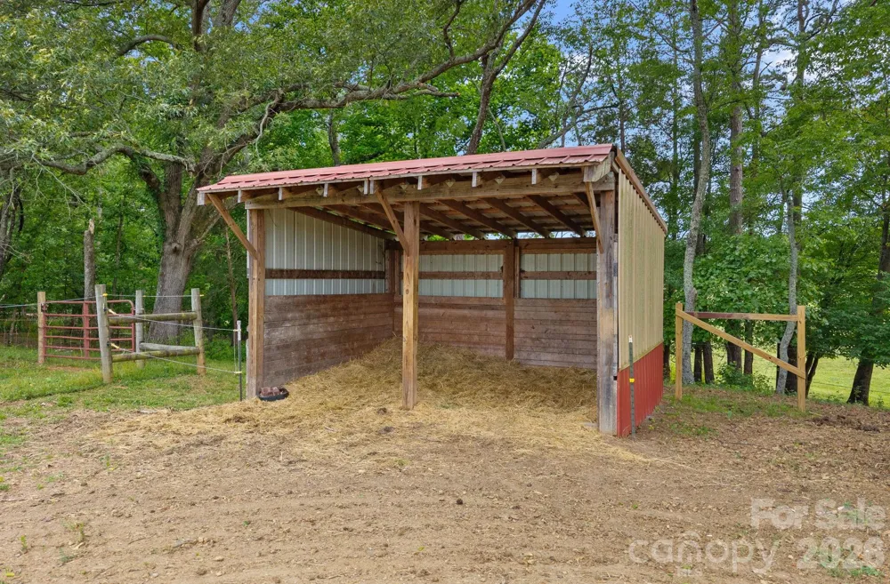 2151 Brown Chapel Road Catawba, NC 28609
