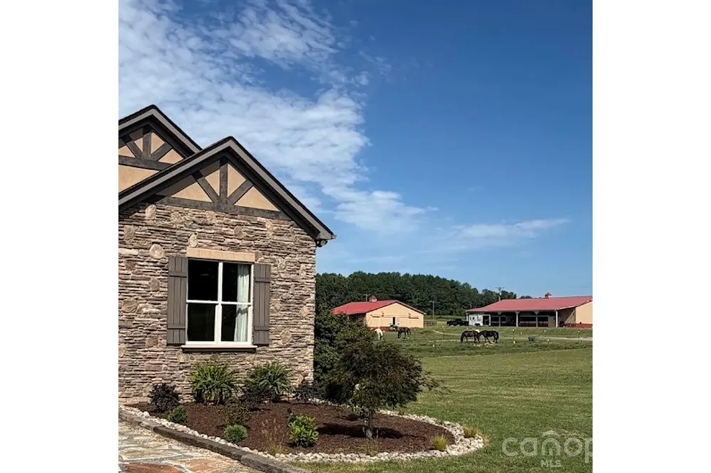 2151 Brown Chapel Road Catawba, NC 28609
