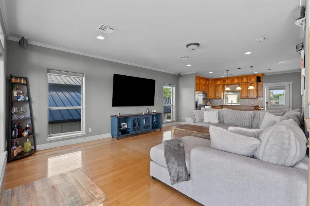 2609 Avenue A San Leon, TX 77539