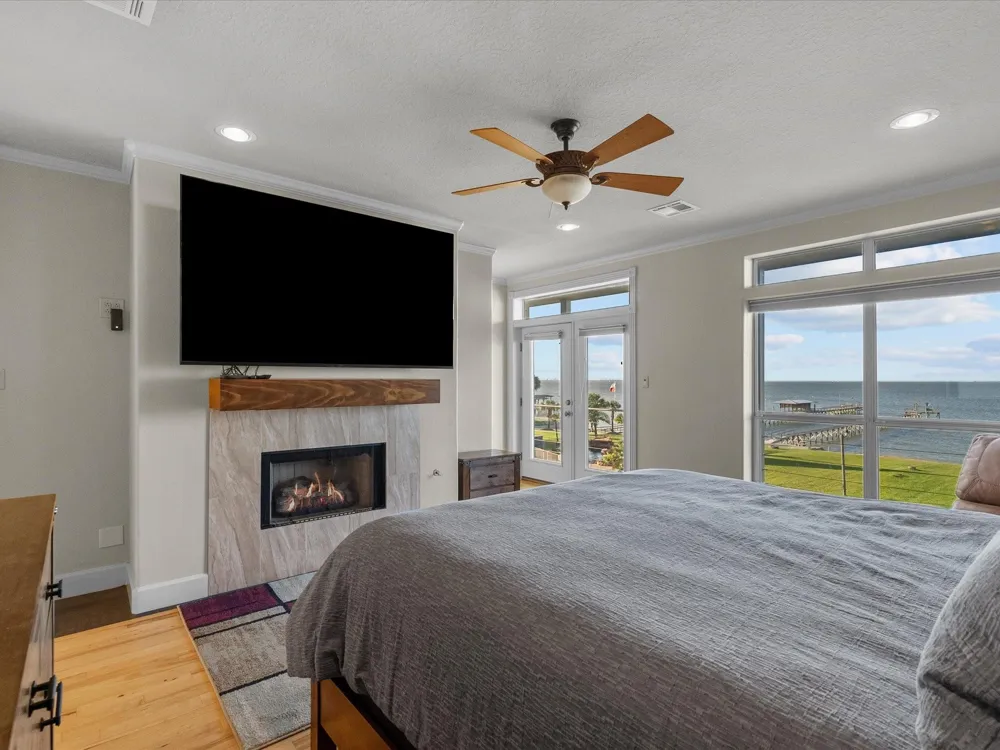 2609 Avenue A San Leon, TX 77539