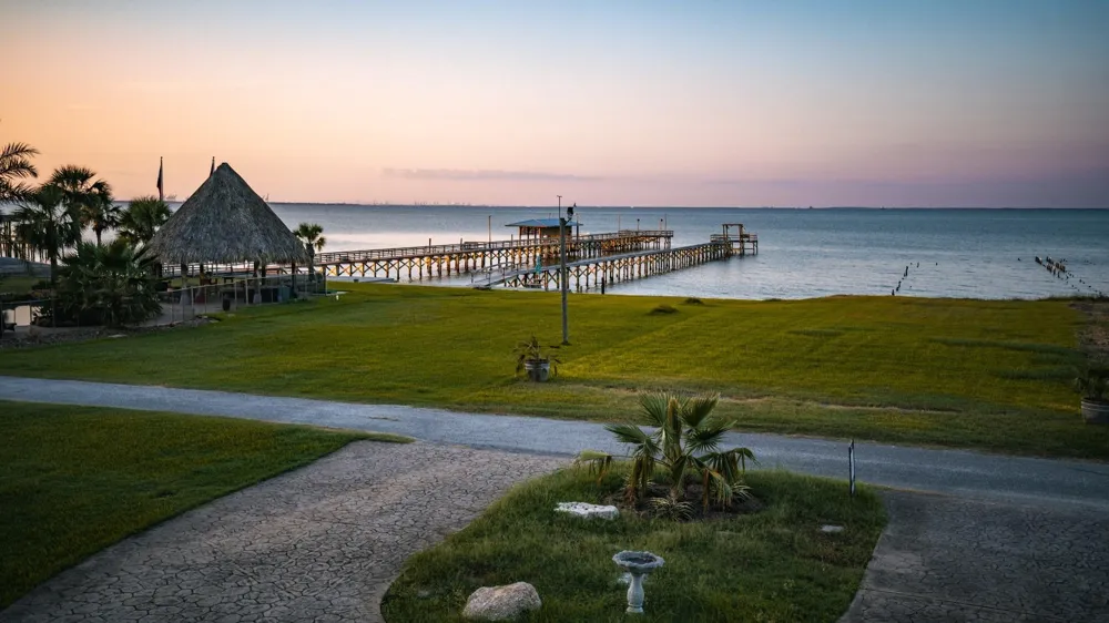 2609 Avenue A San Leon, TX 77539