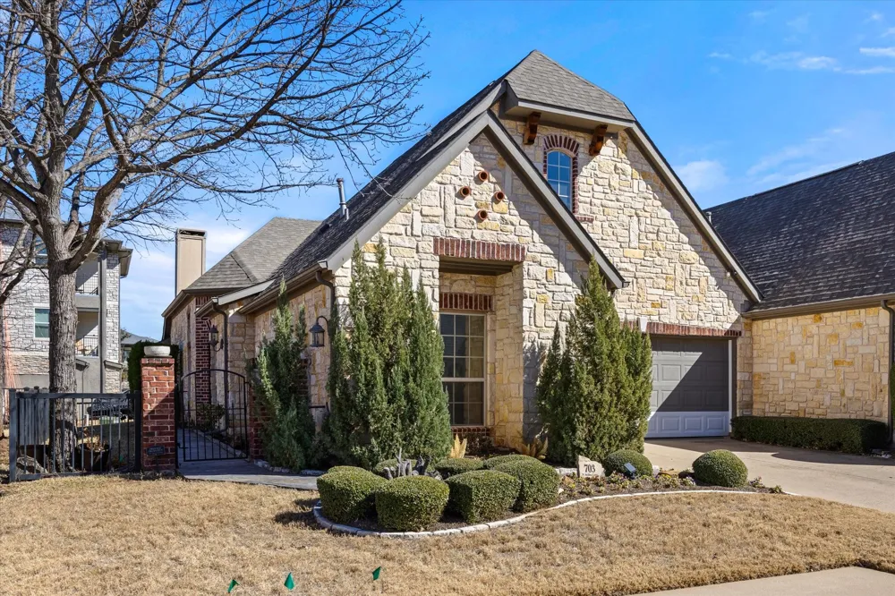 703 Avalon Court Granbury, TX 76048