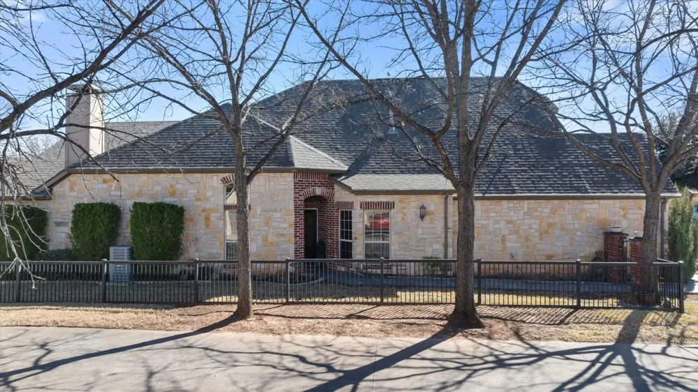 703 Avalon Court Granbury, TX 76048