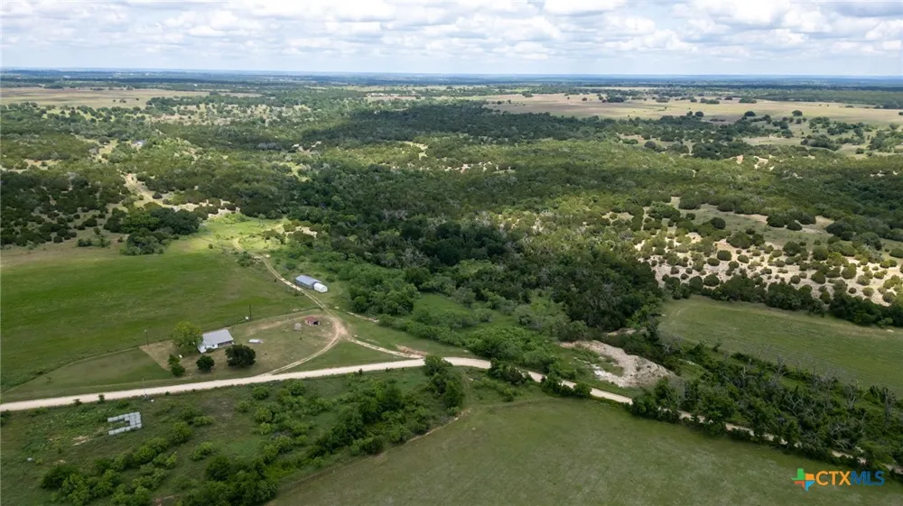 1233 County Road 434 Hamilton, TX 76531