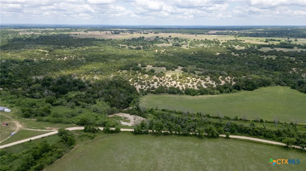 1233 County Road 434 Hamilton, TX 76531