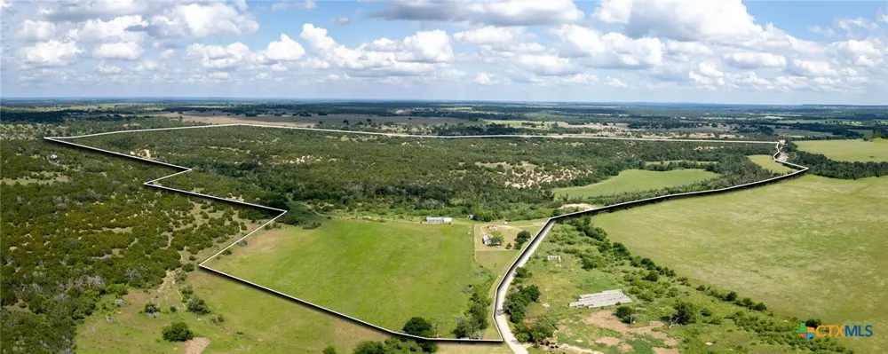 1233 County Road 434 Hamilton, TX 76531