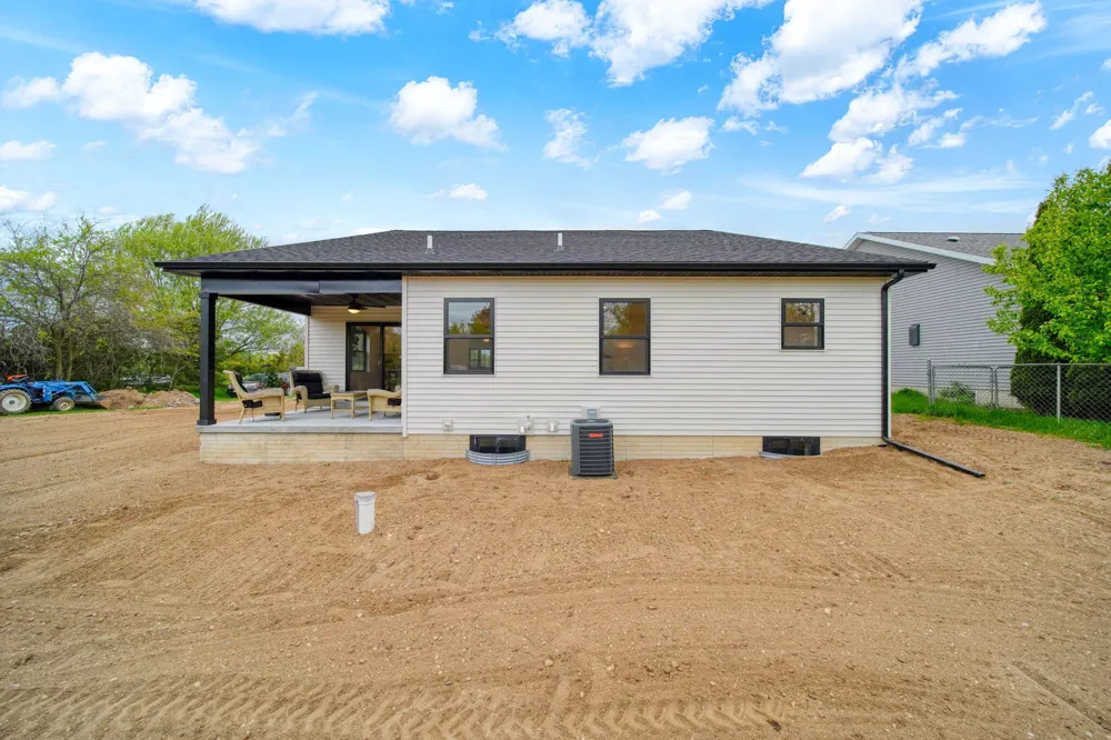 237 Ambler Drive Columbia Township, MI 49230