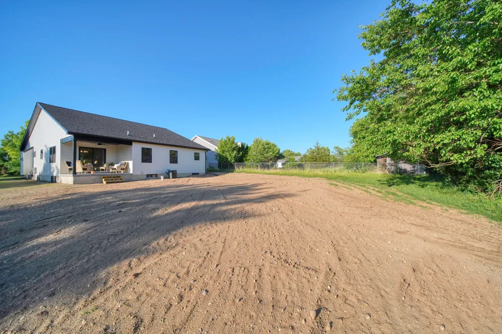 237 Ambler Drive Columbia Township, MI 49230