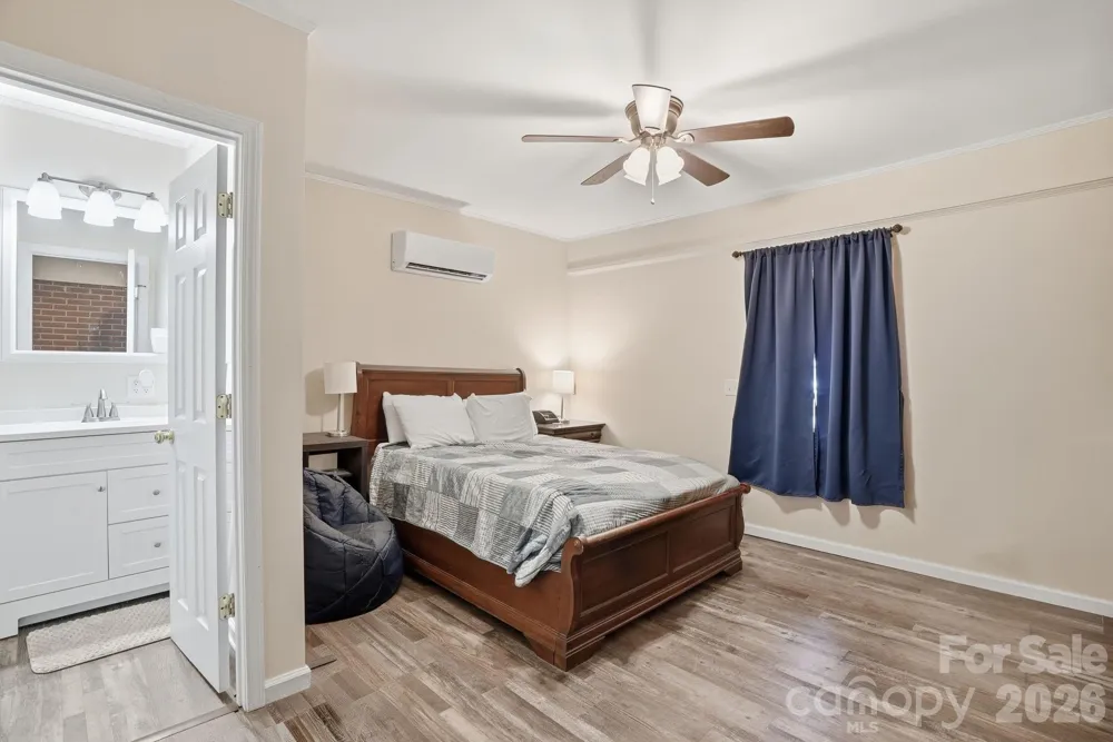 105 College Heights Boulevard Clemson, SC 29631