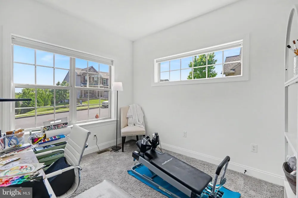 4322 ASHDON DRIVE Harrisburg, PA 17112
