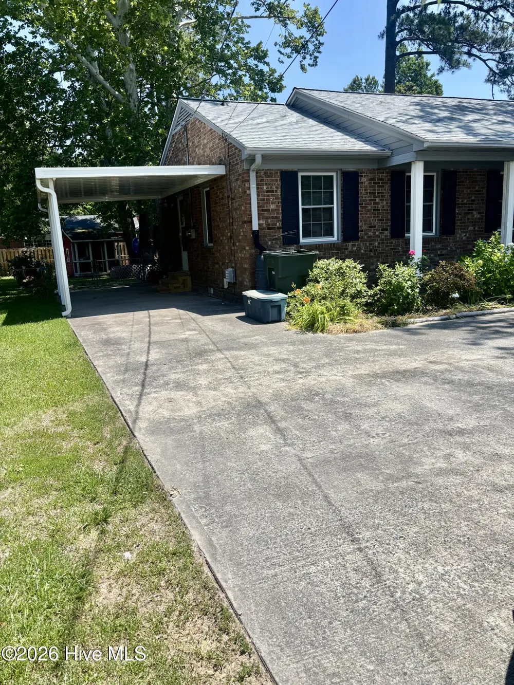 2104 Charles Boulevard Greenville, NC 27858