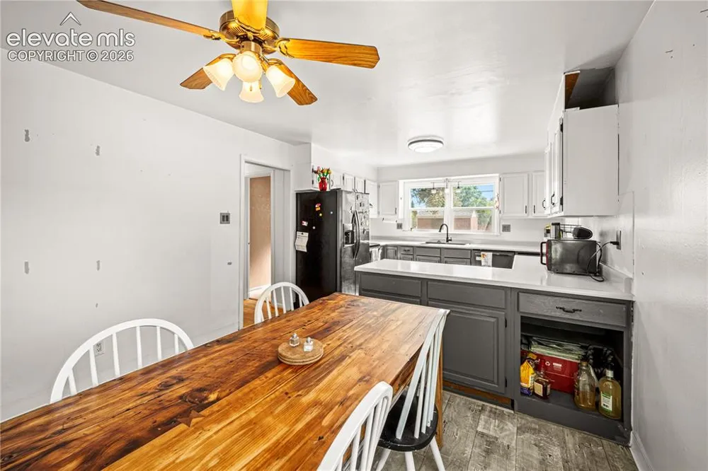 1528 Alexander Circle Pueblo, CO 81001