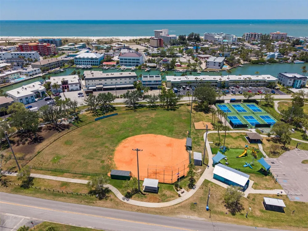 250 126TH AVENUE #104 Treasure Island, FL 33706