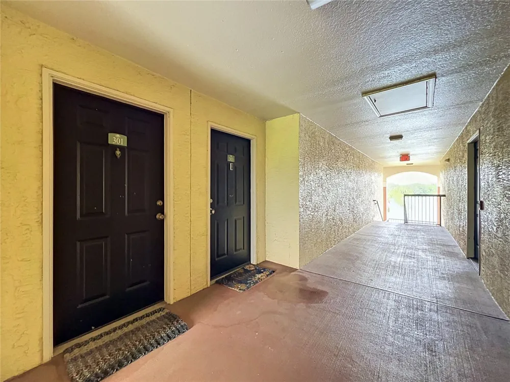 1909 SUMMER CLUB DRIVE #301 Oviedo, FL 32765