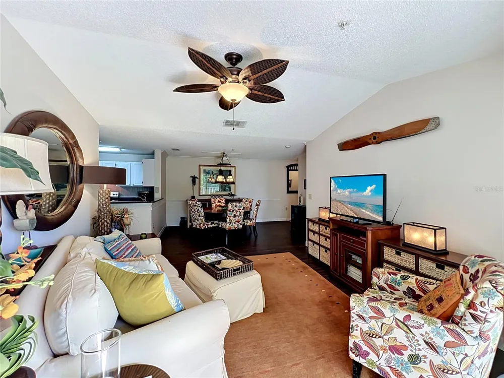 1909 SUMMER CLUB DRIVE #301 Oviedo, FL 32765