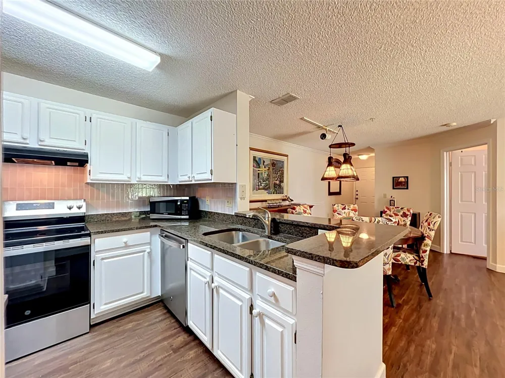 1909 SUMMER CLUB DRIVE #301 Oviedo, FL 32765