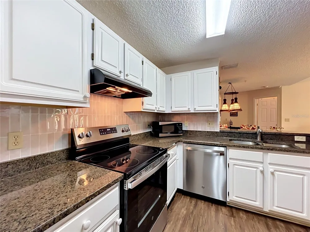 1909 SUMMER CLUB DRIVE #301 Oviedo, FL 32765