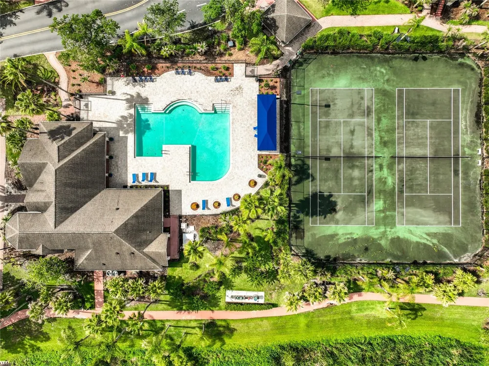 1909 SUMMER CLUB DRIVE #301 Oviedo, FL 32765