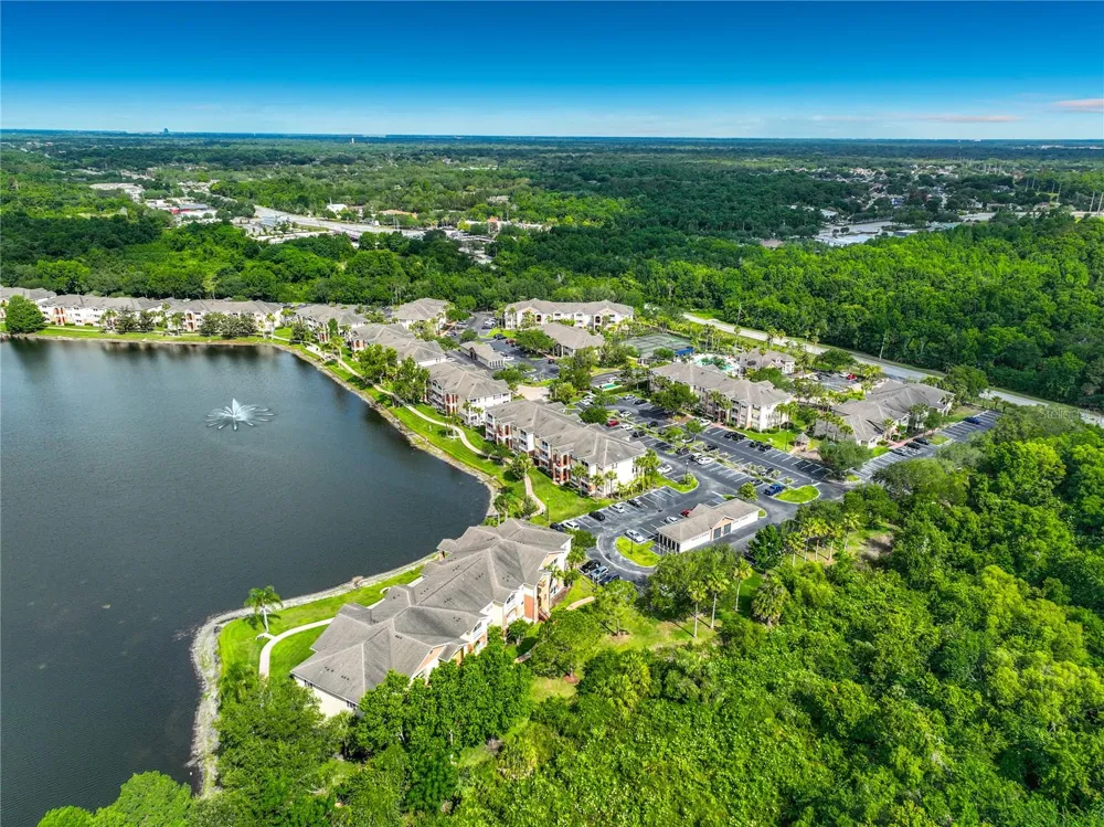 1909 SUMMER CLUB DRIVE #301 Oviedo, FL 32765
