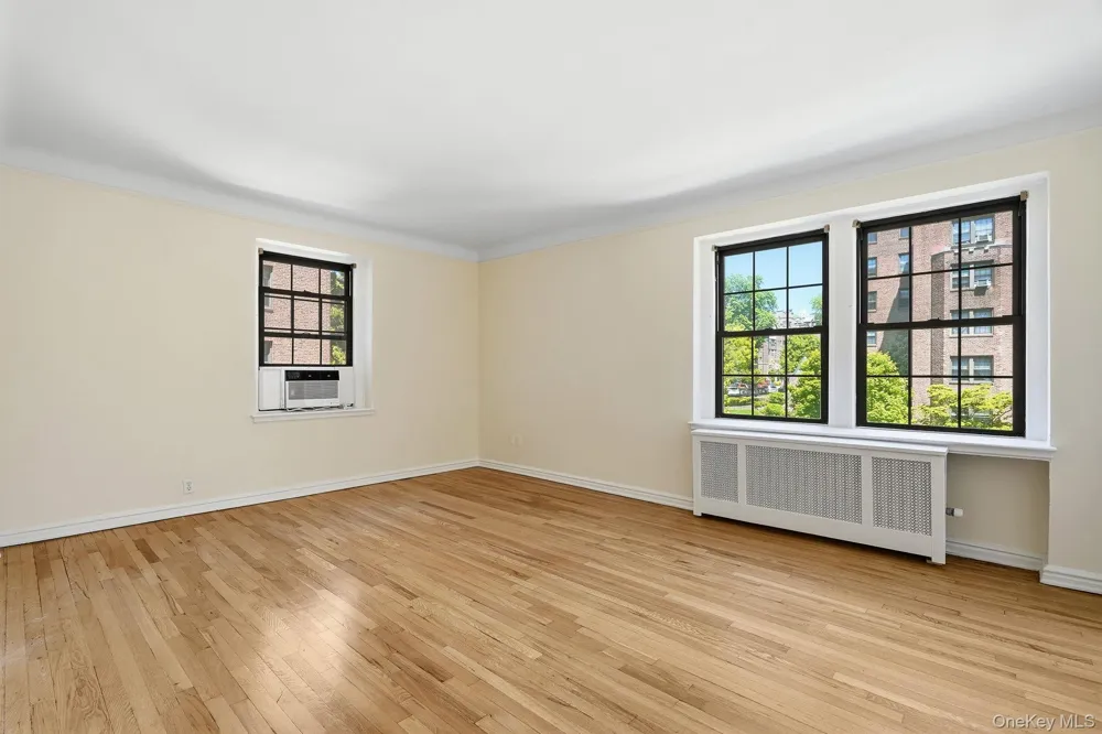 196 Garth Road #2F Scarsdale, NY 10583