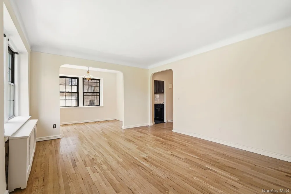 196 Garth Road #2F Scarsdale, NY 10583
