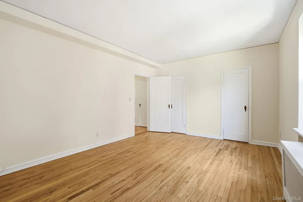 196 Garth Road #2F Scarsdale, NY 10583