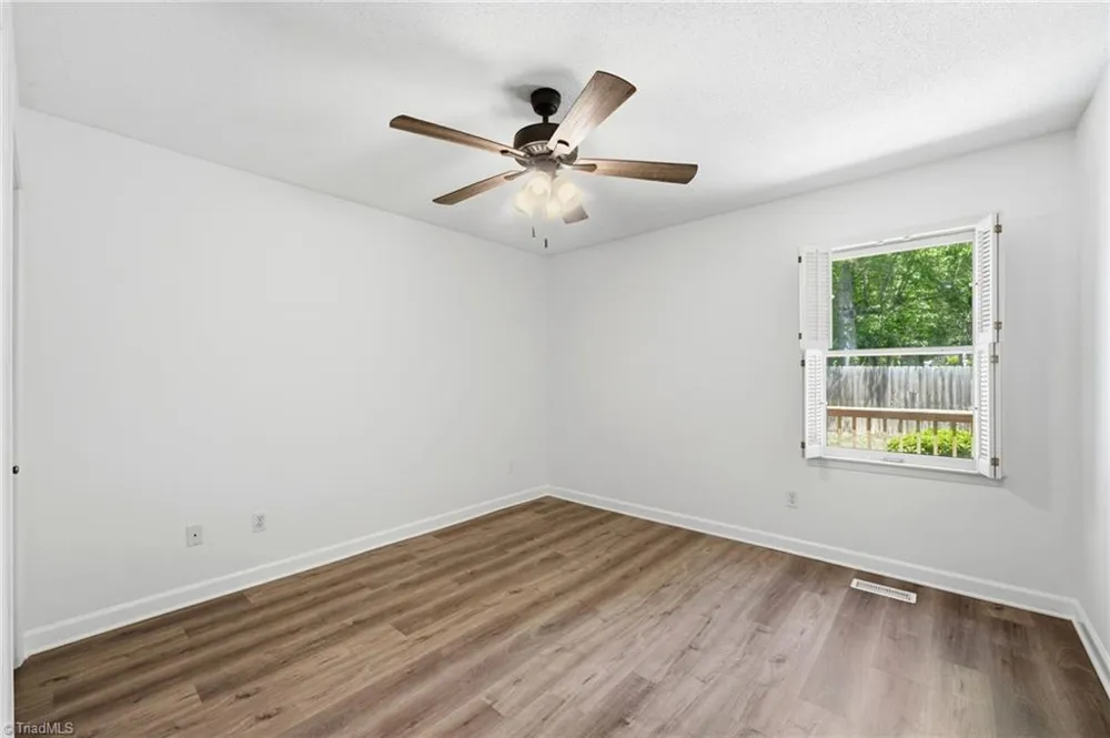 1121 Sherwood Drive #10 Burlington, NC 27215