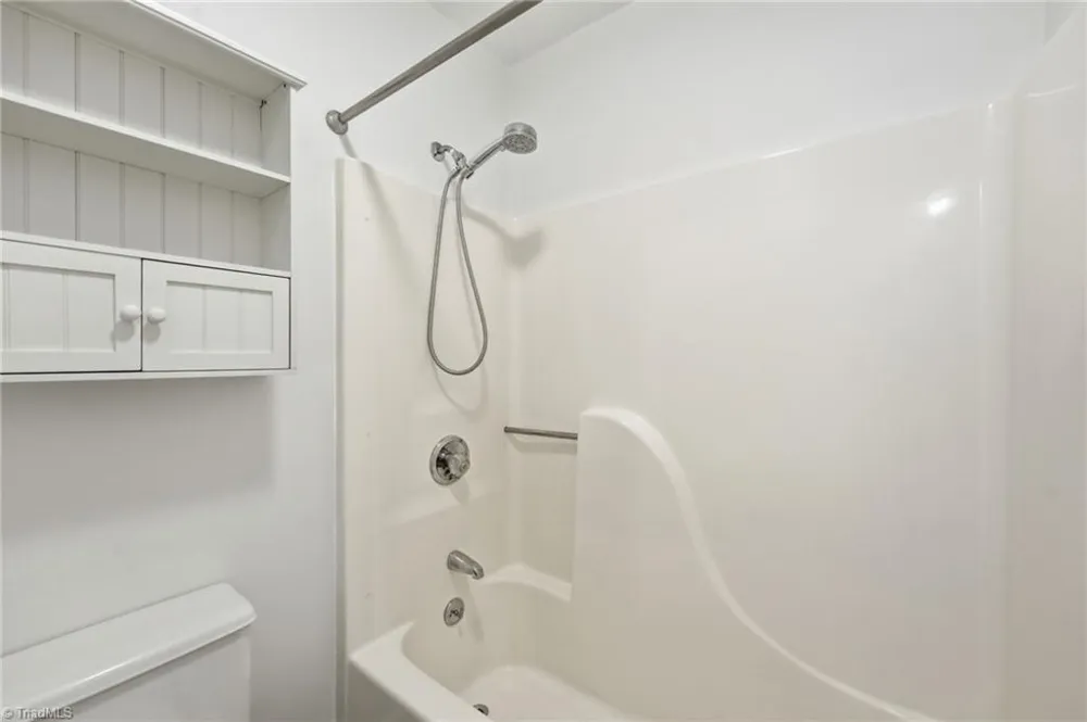 1121 Sherwood Drive #10 Burlington, NC 27215