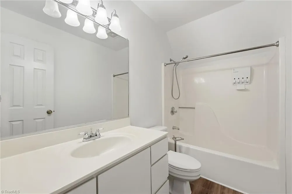 1121 Sherwood Drive #10 Burlington, NC 27215