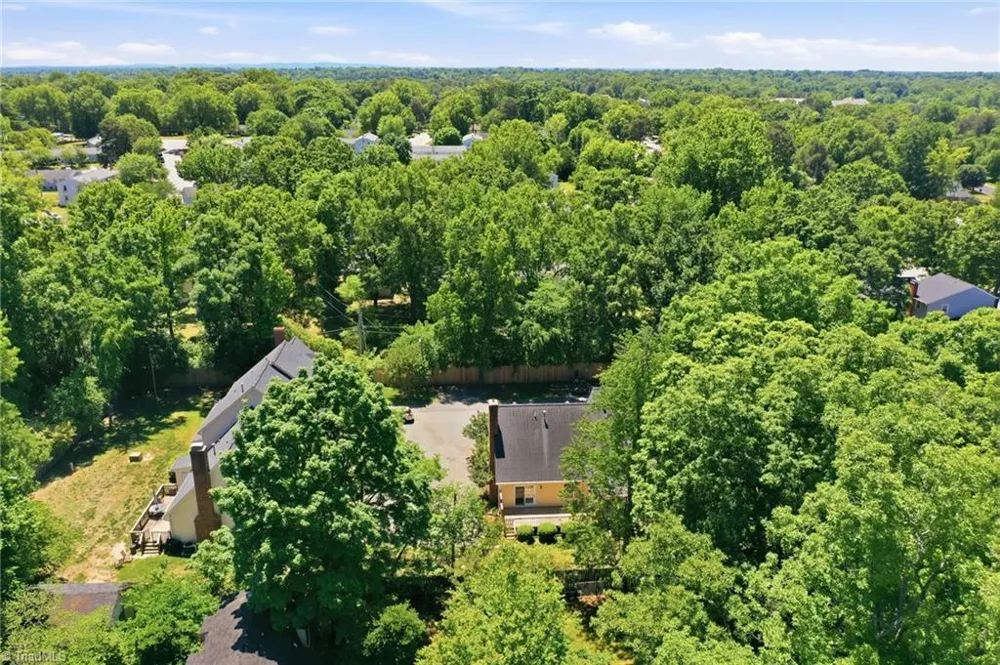 1121 Sherwood Drive #10 Burlington, NC 27215