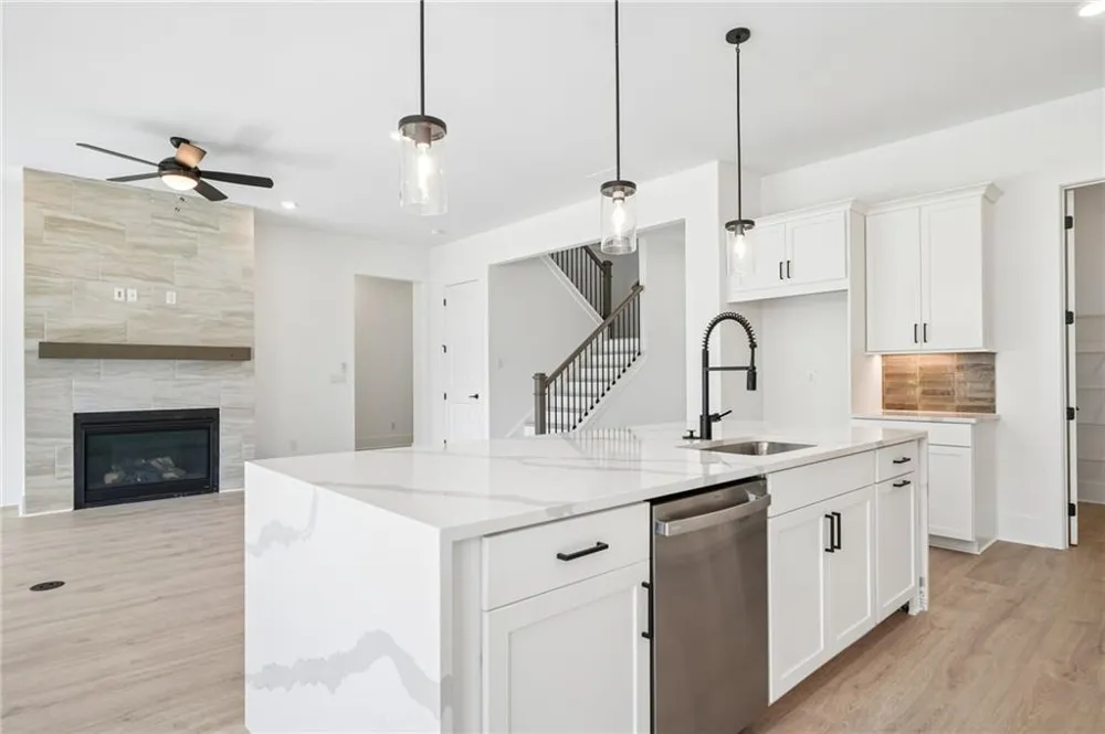 212 Regester Way Peachtree City, GA 30269